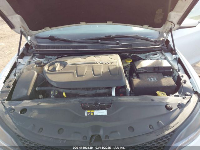 2016 CHRYSLER 200 1C3CCCDG9GN105554 Photo 9