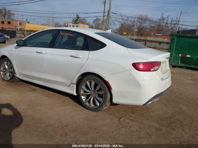 2016 CHRYSLER 200 1C3CCCDG9GN105554 Photo 2