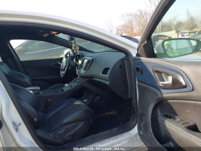 2016 CHRYSLER 200 1C3CCCDG9GN105554 Photo 4