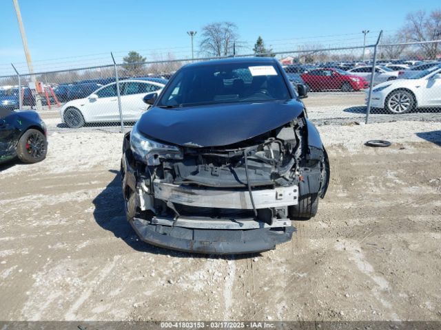 NMTKHMBX5JR042941 Toyota 3zr-fae