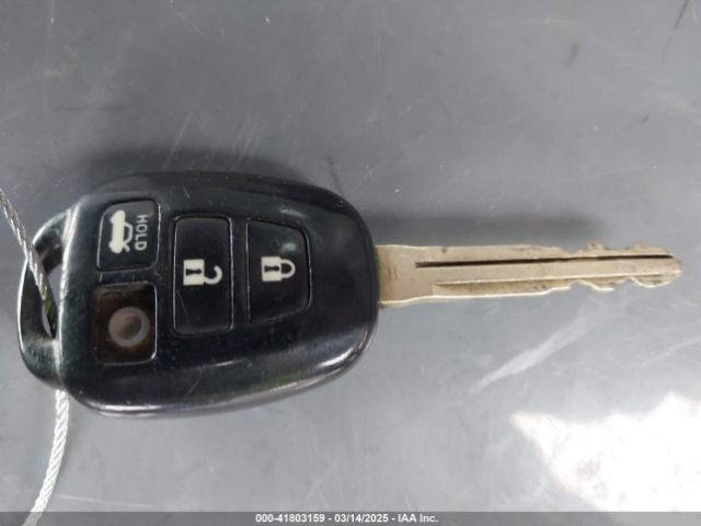 4T1BF1FK2GU196382 Toyota CAMRY SE