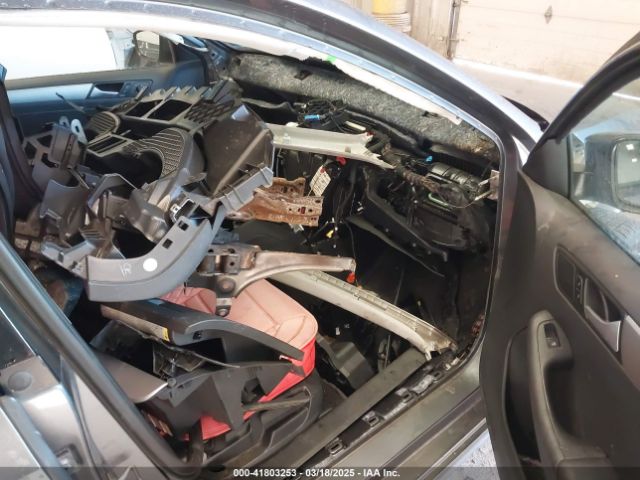 3VW2B7AJ0JM226098 Volkswagen Jetta 1.4t S