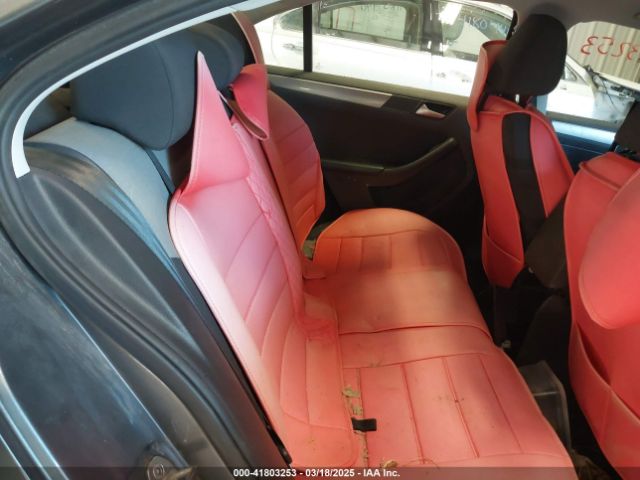 3VW2B7AJ0JM226098 Volkswagen Jetta 1.4t S