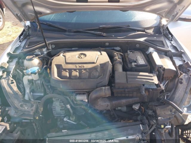 1VWAA7A32JC035560 Volkswagen Passat 2.0t R-line/2.0t S
