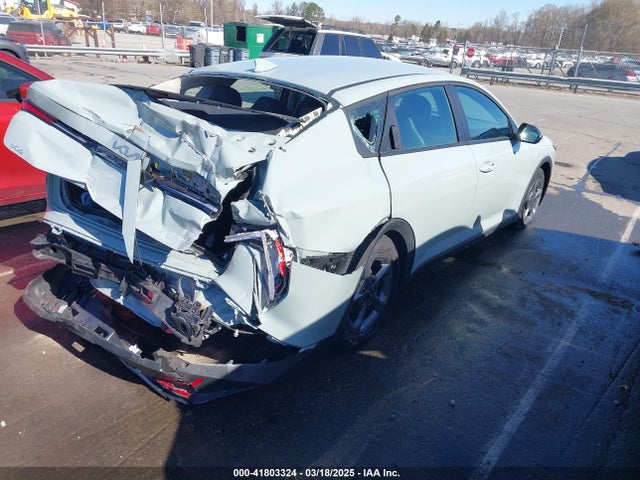 3KPFT4DE2SE040962 KIA K4 Lxs