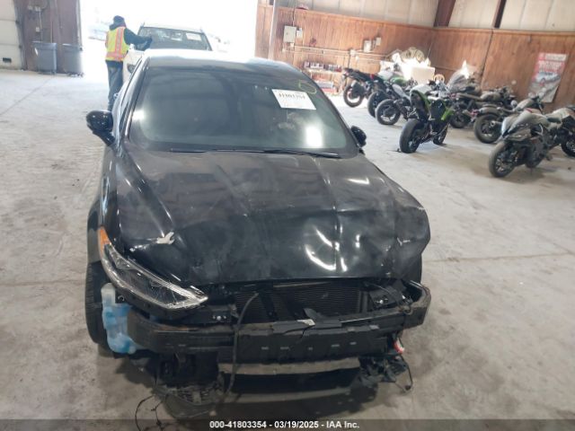 3FA6P0K93LR175712 Ford Fusion Titanium