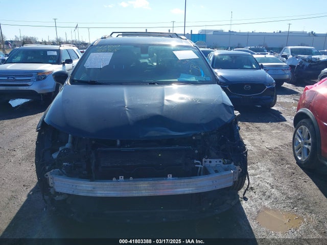 2C4RC1BGXJR157184 Chrysler Pacifica Touring L