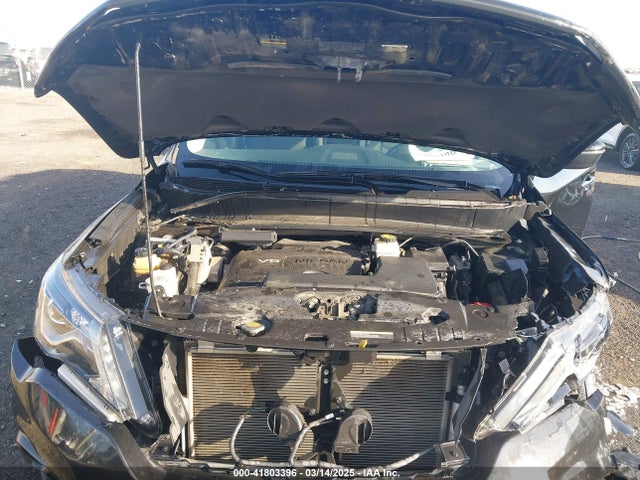 5N1DR2MNXJC642696 Nissan Pathfinder Sv