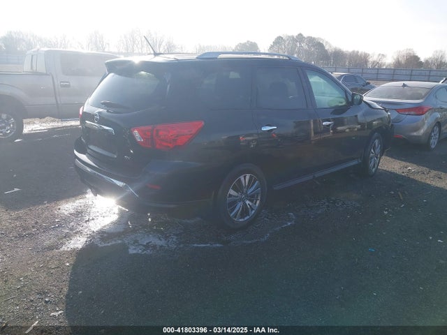 5N1DR2MNXJC642696 Nissan Pathfinder Sv