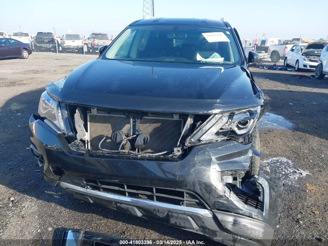 5N1DR2MNXJC642696 Nissan Pathfinder Sv