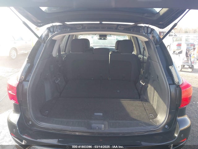 5N1DR2MNXJC642696 Nissan Pathfinder Sv