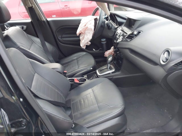 3FADP4FJ6HM112434 Ford Fiesta Titanium