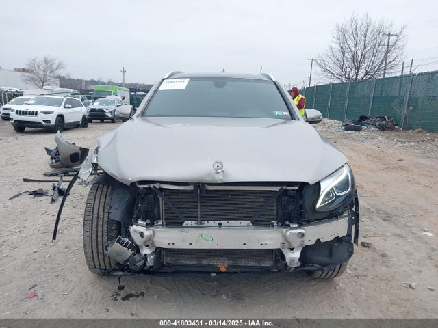 WDC0G4KB3KF616092 Mercedes-Benz Glc 300 4matic
