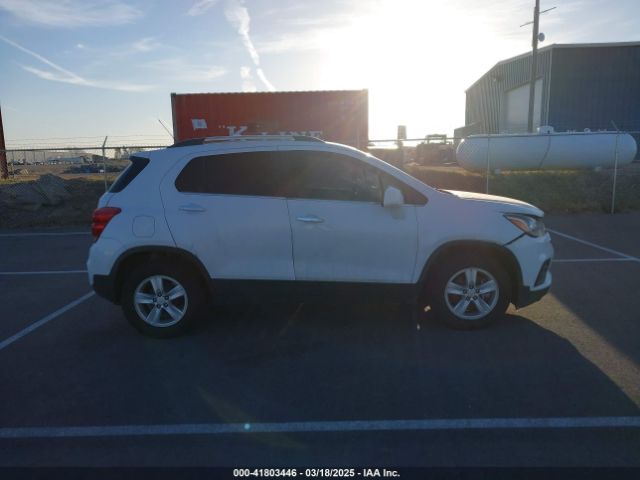 3GNCJLSB4HL176131 Chevrolet Trax Lt