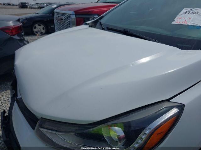 3GNCJLSB4HL176131 Chevrolet Trax Lt