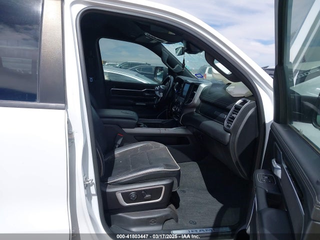 1C6RREJG3MN604308 RAM 1500 Laramie  4x2 5'7 Box