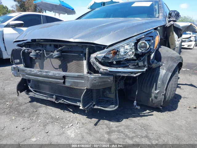 5NPE24AF5JH617778 Hyundai SONATA SE