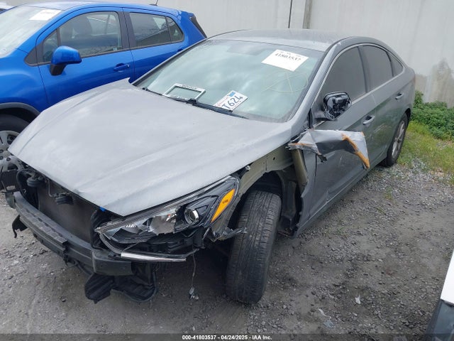 5NPE24AF5JH617778 Hyundai SONATA SE