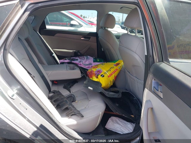 5NPE24AF5JH617778 Hyundai SONATA SE