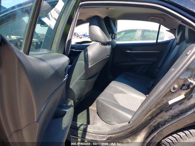 4T1B11HK3JU143239 Toyota CAMRY SE