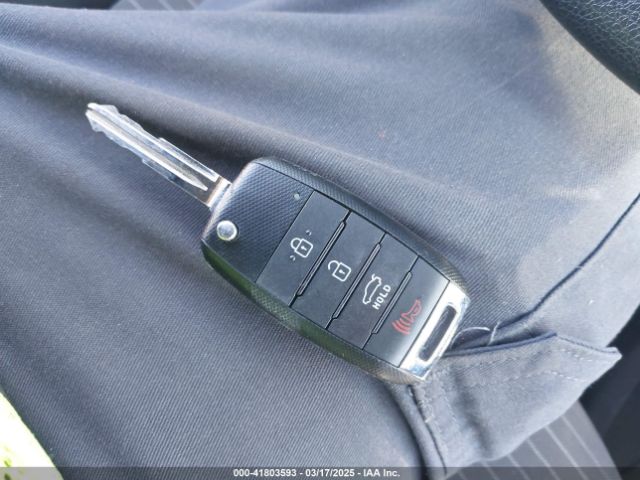 3KPFL4A78HE145715 KIA FORTE LX