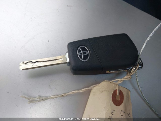 JTDB4MEE0P3012666 Toyota COROLLA LE