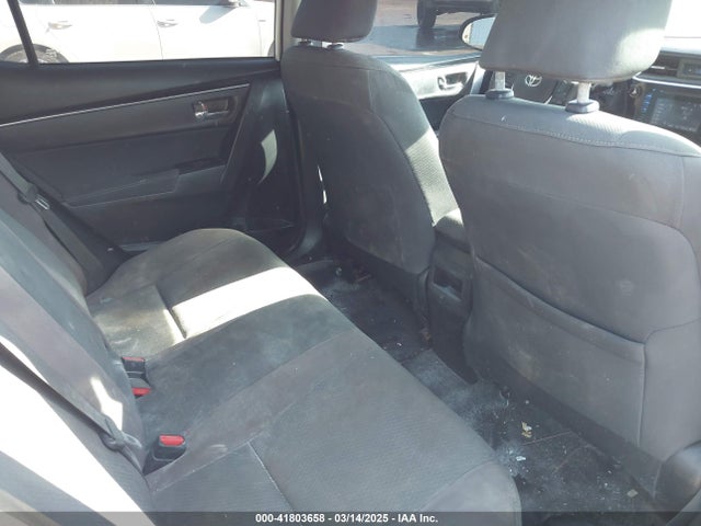Toyota COROLLA LE 2018 5YFBURHE2JP818824 Image 8