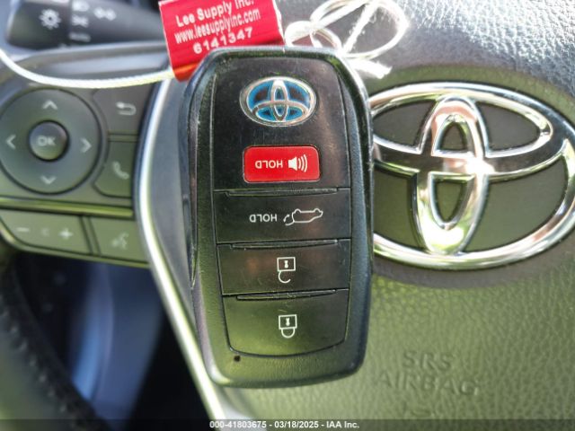 JTEAAAAH1NJ117577 Toyota Venza Xle