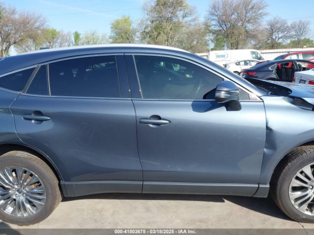 JTEAAAAH1NJ117577 Toyota Venza Xle