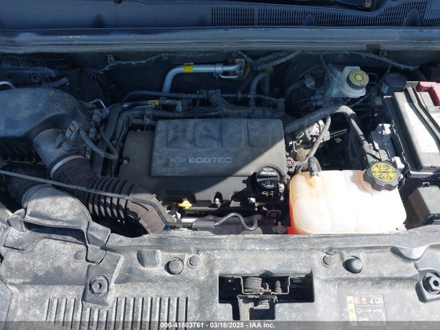 KL7CJKSB8MB303491 Chevrolet Trax Fwd Ls