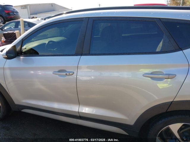 KM8J3CA29JU689202 Hyundai Tucson Value