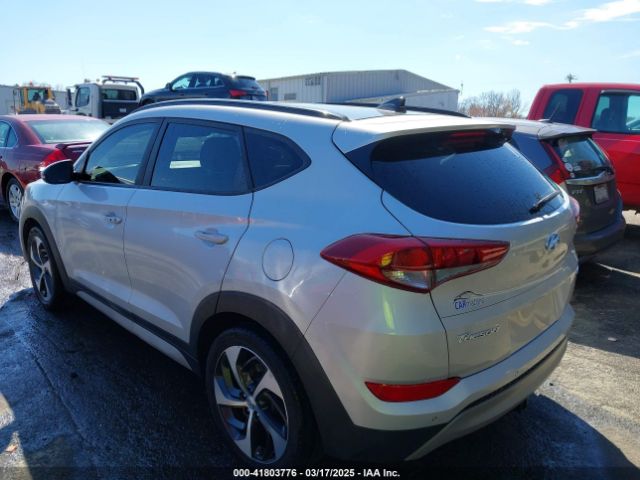 KM8J3CA29JU689202 Hyundai Tucson Value