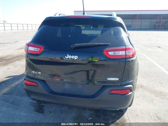 1C4PJMCB0EW171710 Jeep Cherokee Latitude