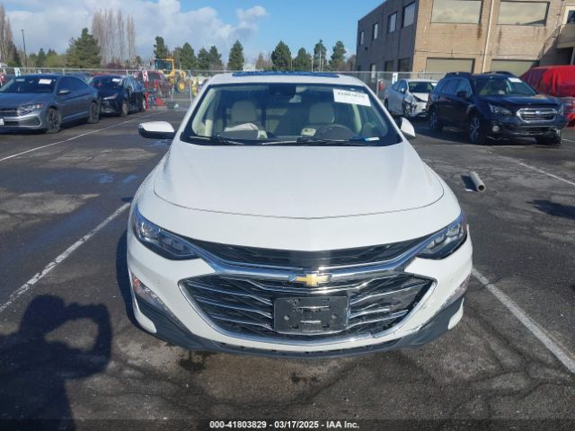 1G1ZE5SX5KF151196 Chevrolet Malibu Premier