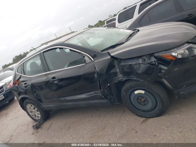 JN1BJ1CP5KW527877 Nissan Rogue Sport S