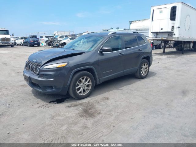 1C4PJMCB3GW242093 Jeep Cherokee Latitude