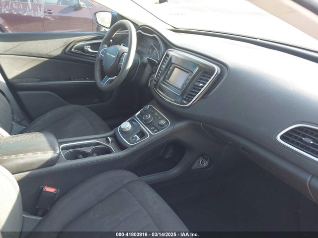 2015 Chrysler 200 Limited მანქანა იყიდება აუქციონზე, vin: 1C3CCCAB0FN704267, აუქციონის ნომერი: 41803916