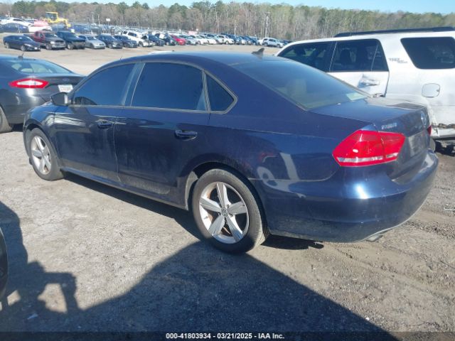 1VWAS7A30EC106533 Volkswagen Passat 1.8t Wolfsburg Edition
