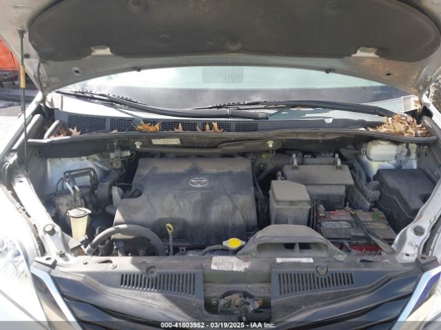 5TDKK3DC2ES440251 Toyota Sienna Le V6 8 Passenger