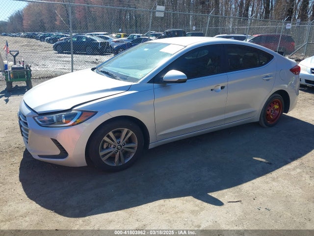 KMHD84LF4HU161789 Hyundai ELANTRA SE