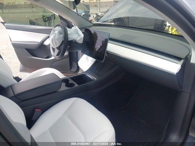 2022 TESLA MODEL Y 7SAYGDEE7NF431098 Photo 4