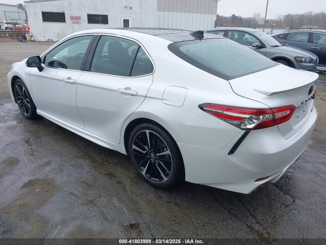 4T1B61HK1KU818623 Toyota CAMRY XSE