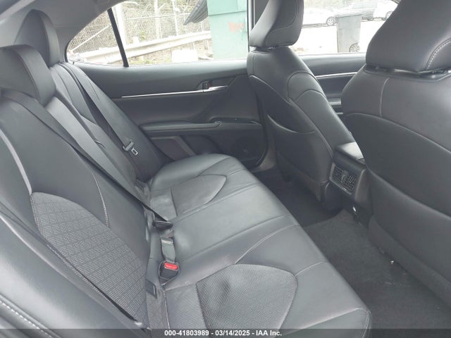 4T1B61HK1KU818623 Toyota CAMRY XSE