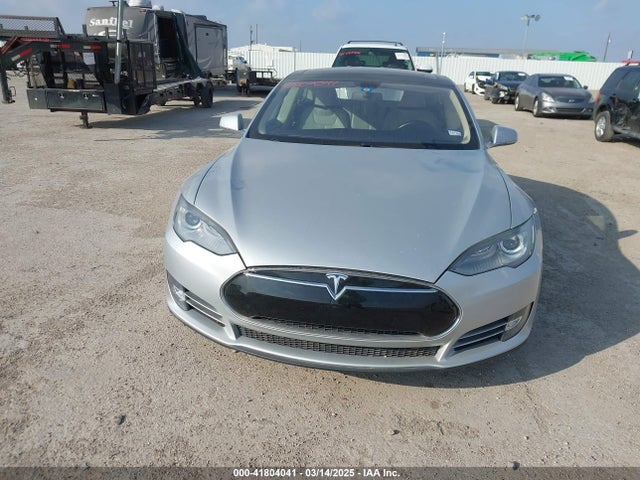 2013 TESLA MODEL S 5YJSA1CG3DFP28908 Photo 5