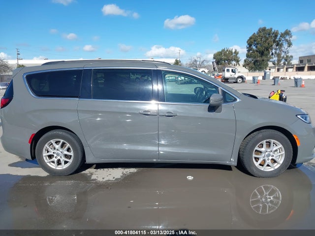 Chrysler Pacifica Touring L 2022 2C4RC1BG4NR113963 Image 13