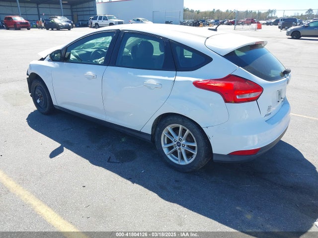 Ford FOCUS SE 2015 1FADP3K20FL372528 Image 3