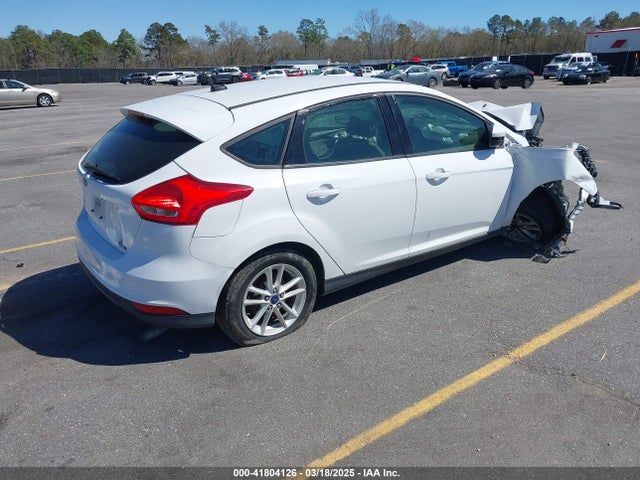 Ford FOCUS SE 2015 1FADP3K20FL372528 Image 4