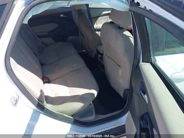 Ford FOCUS SE 2015 1FADP3K20FL372528 Image 8