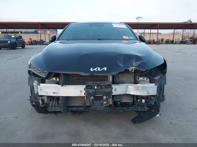 5XXG64J2XNG104053 KIA K5 Gt-line