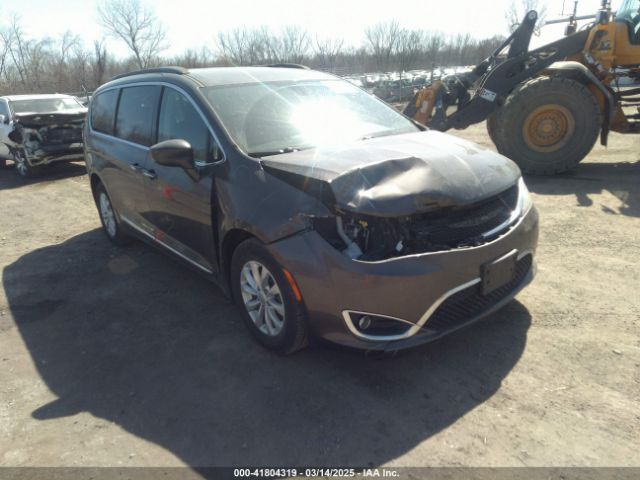 2C4RC1BG8HR530541 auction archive image